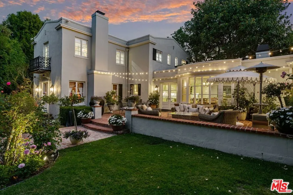 1110 Benedict Canyon Drive, Beverly Hills, California 90210 home-pic-57